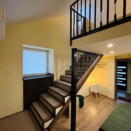 Dvoriste Apartment *
